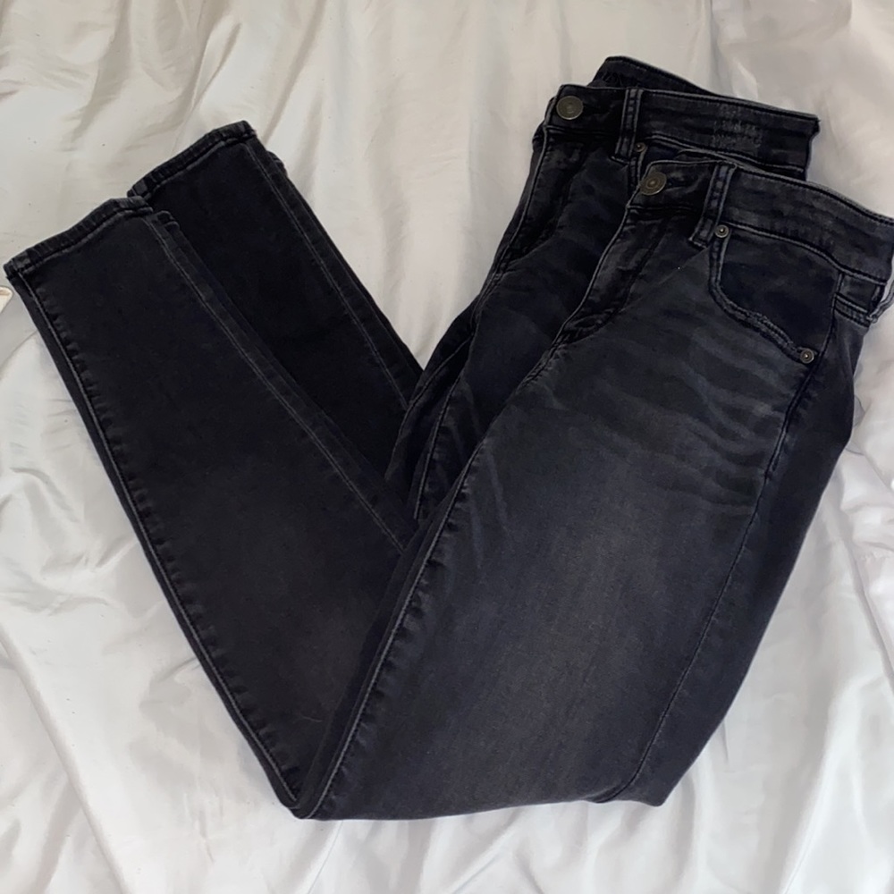 American Eagle Hi-rise jegging size 6 regular
